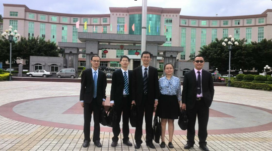 中投顧問(wèn)專家在新豐縣政府合影